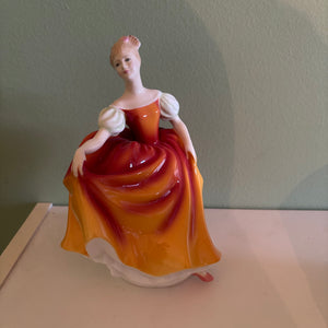 W835 Royal Doulton "Autumn Attraction" figurine (HN 3612)