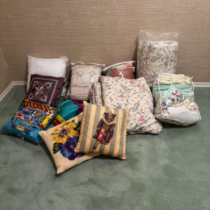 Linens Grouping - R508