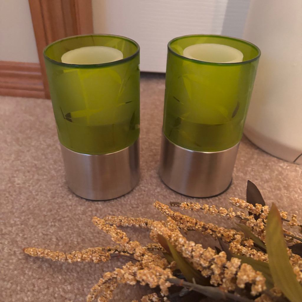 X240 White stoneware Vase grouping