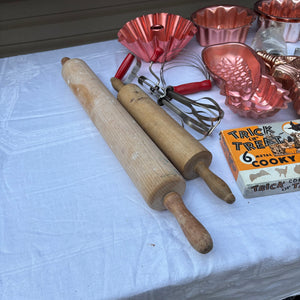 Vintage Kitchen Grouping (Copper Molds and More) - R400