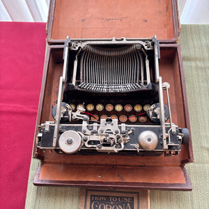 ANTIQUE MINI PORTABLE/FOLDABLE CORONA TYPEWRITER - P147