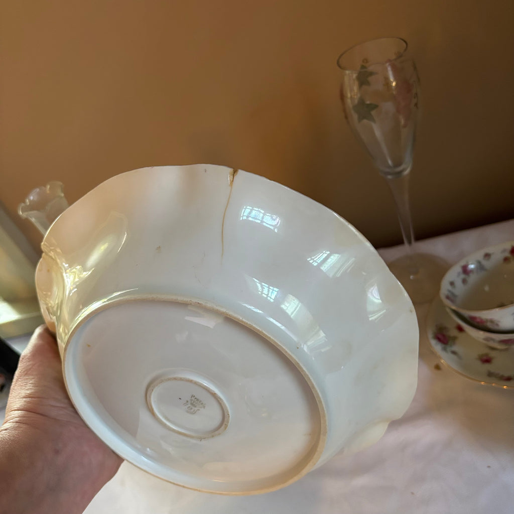 E136 Vintage teacups and more grouping