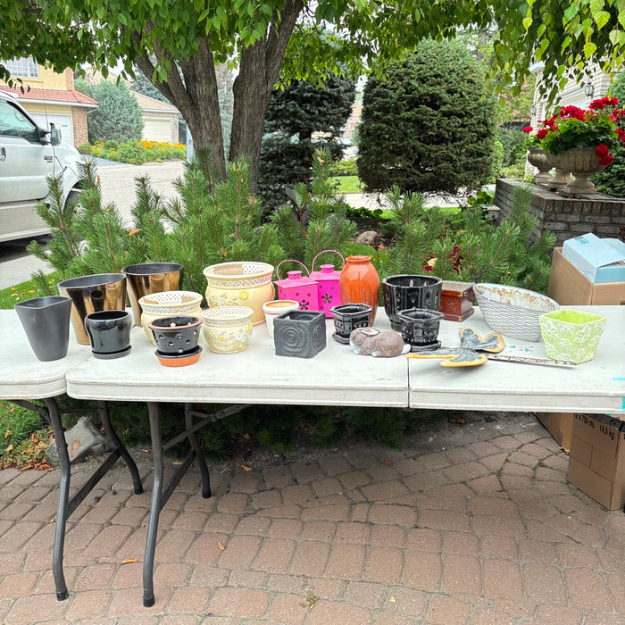 Pots and More Grouping - O111