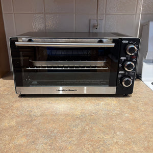 B449 Hamilton beach toaster oven