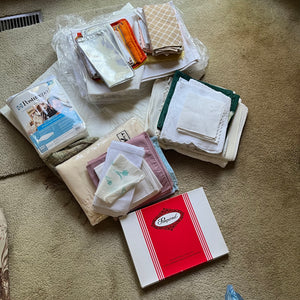 Vintage Linens Grouping - M103