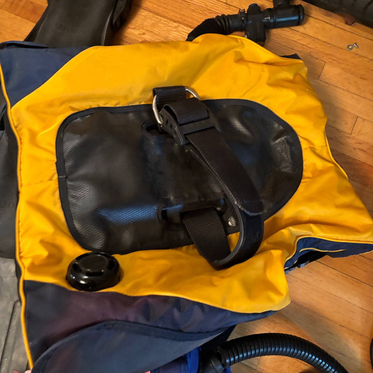 E107 Untested diving equipment