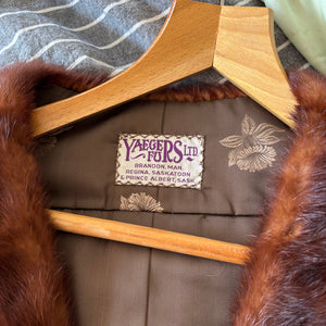 YAEGERS FURS FUR SHAWL (APPROX SIZE LARGE) - P271
