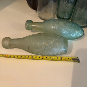 ANTIQUE AND VINTAGE GLASS BOTTLES GROUPING - P261