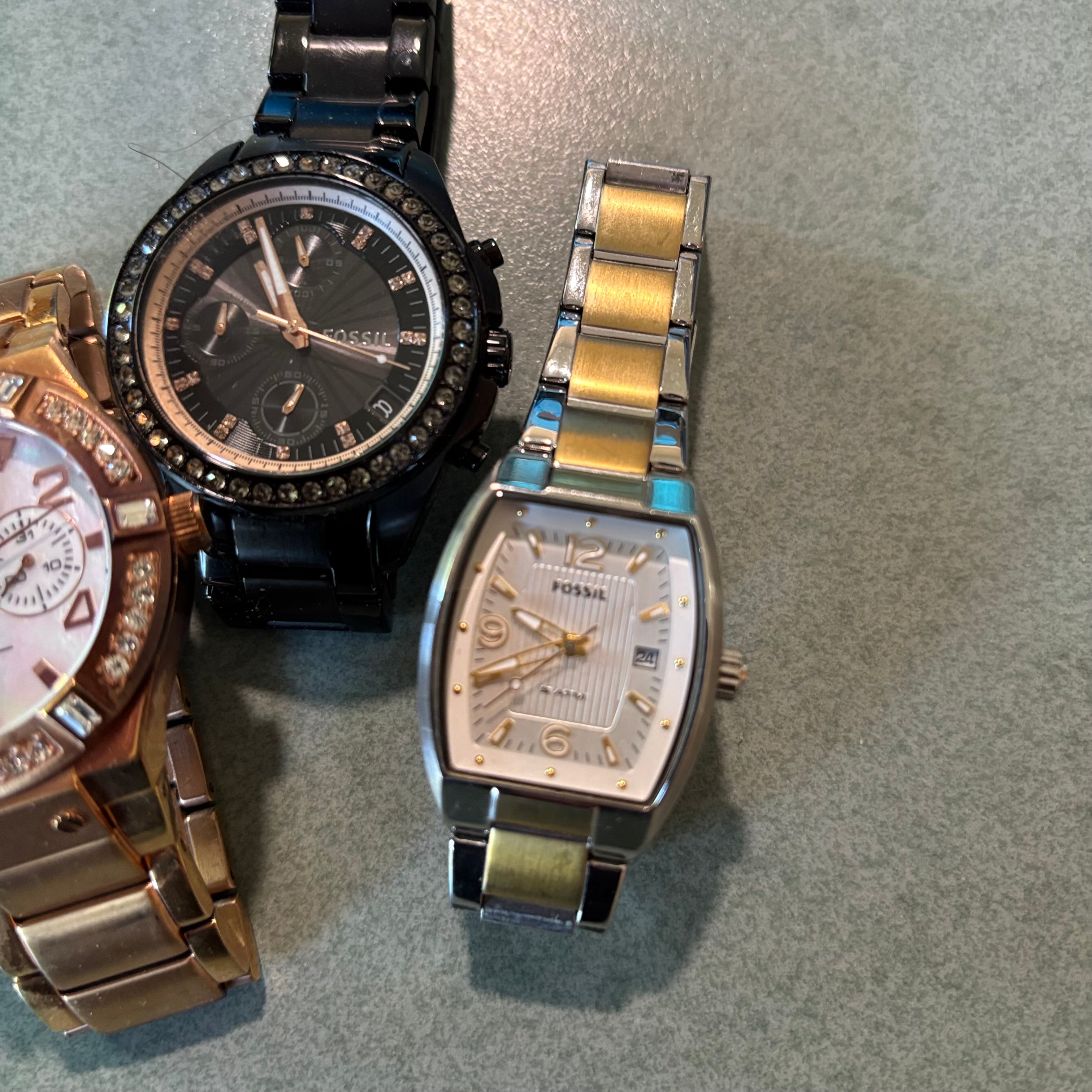 D102 Fossil Watches Grouping (metal bands)