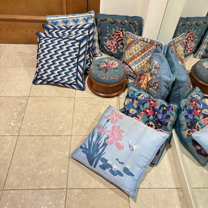 VINTAGE THROW PILLOWS AND MORE GROUPING - P141