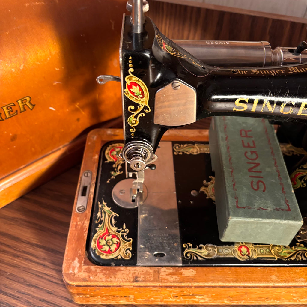 K400 Vintage singer sewing machine