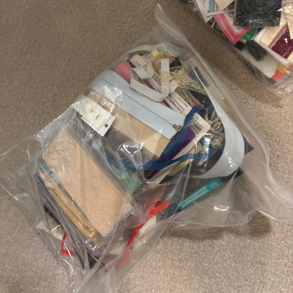 E857 Knitting and more craft grouping