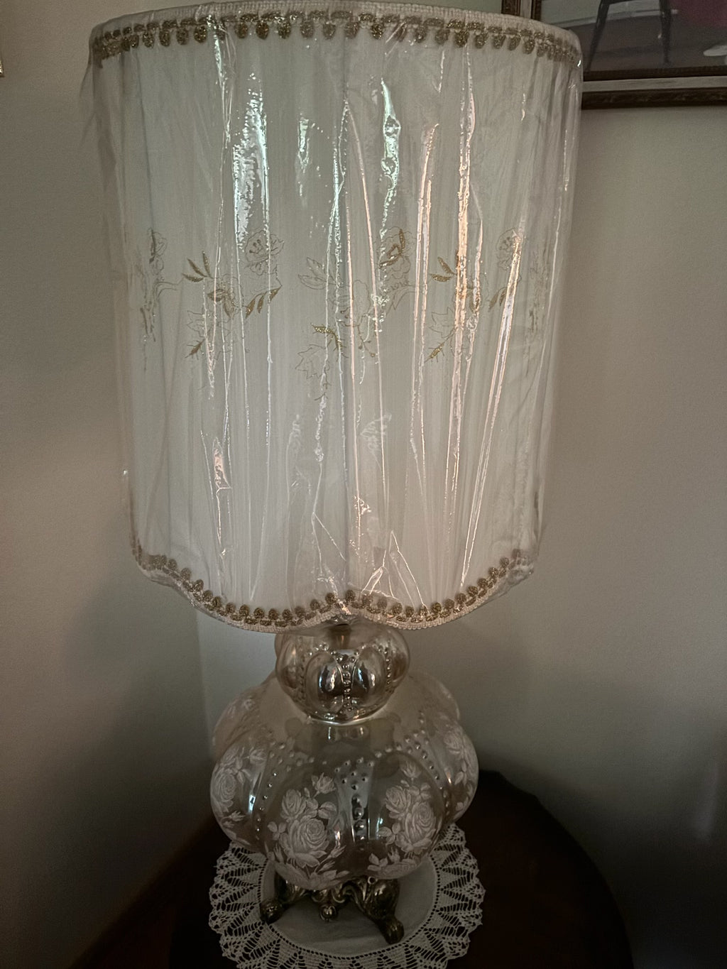 F203C 40” Tall Vintage table lamp with peachy toned art glass base