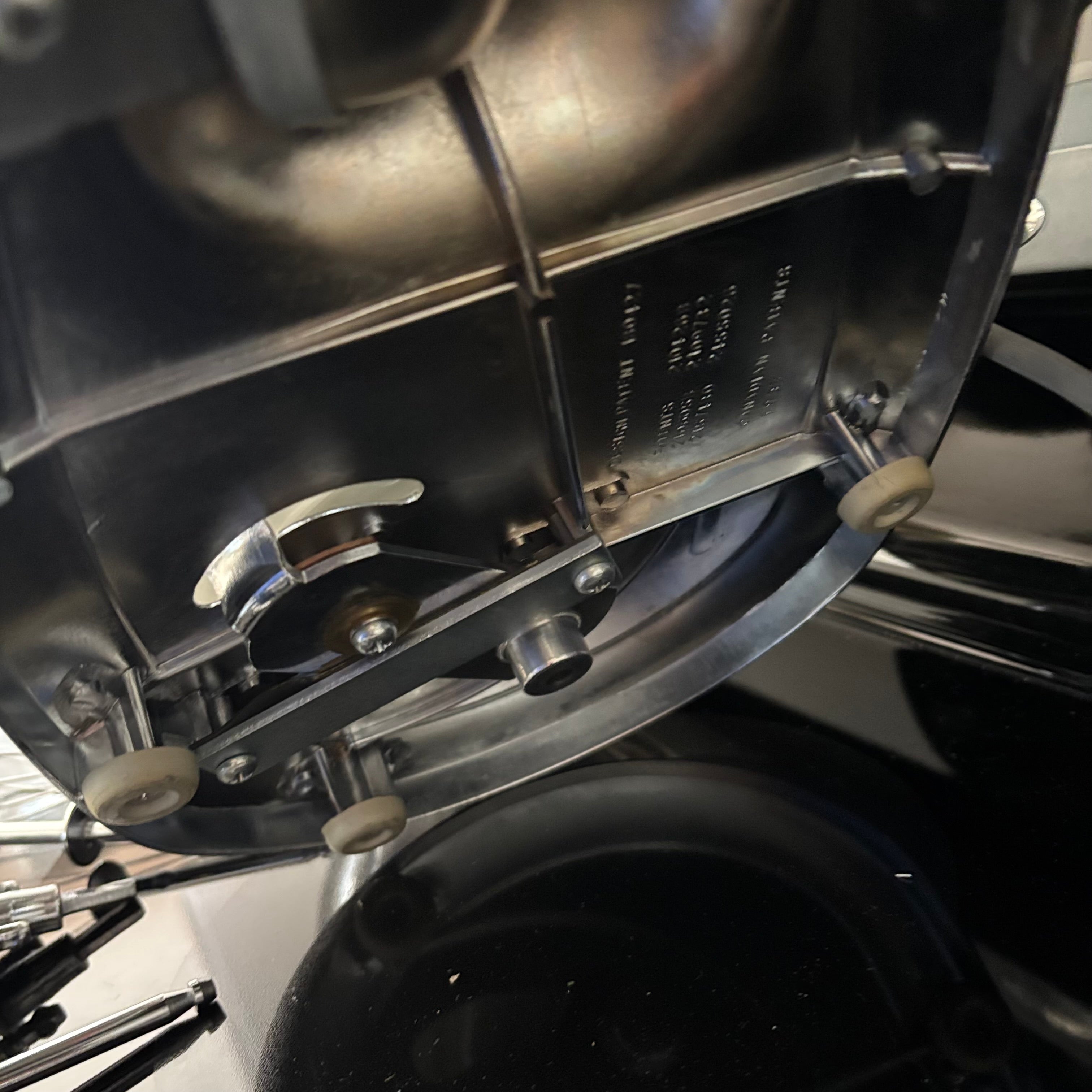 E889 Vintage Philips Cast Iron Stand Mixer