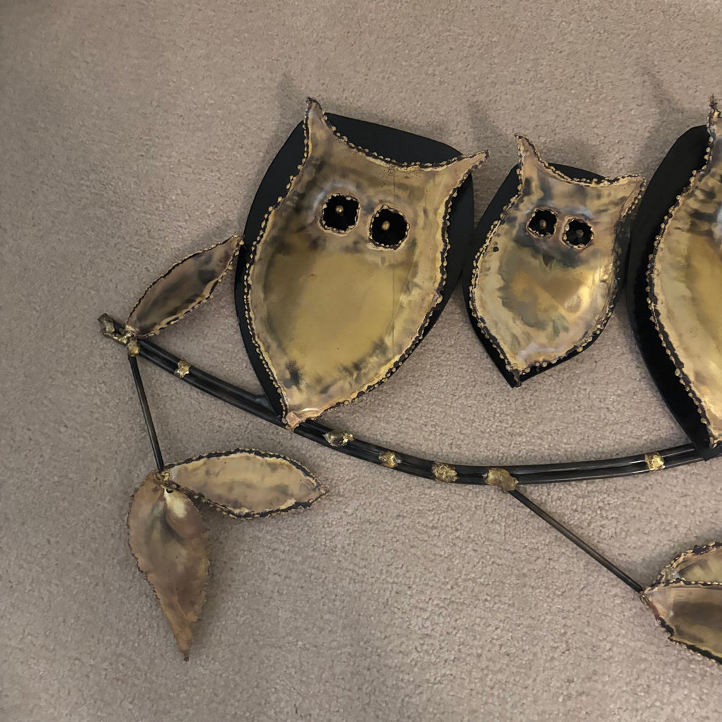 E854 Vintage metal owls wall hanging grouping