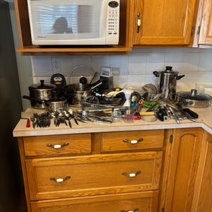 Large Kitchen Grouping (microwave not included) - C424