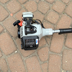 Gas Powered Echo Weed Trimmer - O109