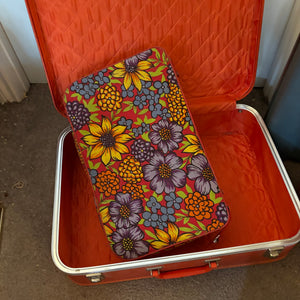 5 Vintage Cases/Suitcases - R361