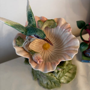 Hummingbird Collectibles Grouping - T118
