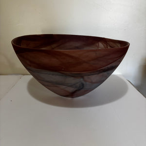 8" Tall Glass Center Bowl - V189