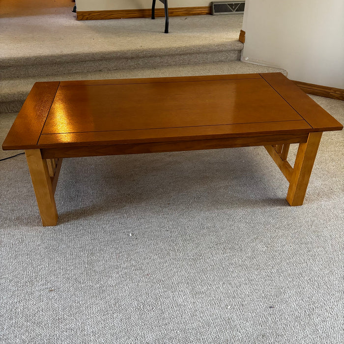 Shaker Style Solid Wood End Table - V246