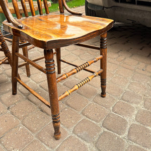 4 Solid Wood Antique Dining Chairs - O131