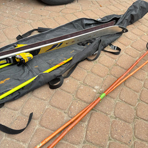 Skiis and Poles Grouping - O145