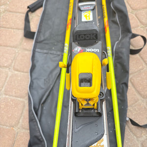 Skiis and Poles Grouping - O145