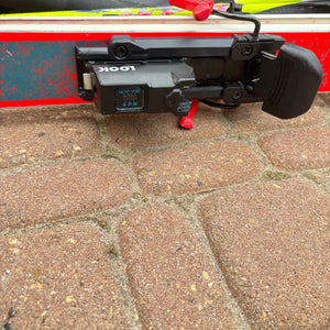 Skiis and Poles Grouping - O145