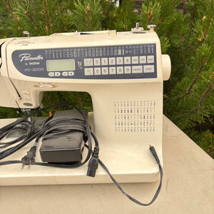 Brother Pacesetter Sewing Machine - O153
