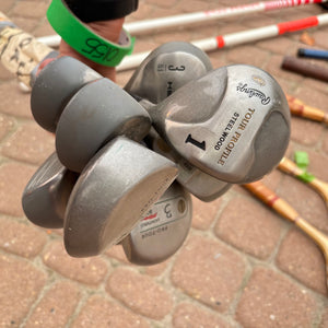 Booms, Clubs and Rackets - O154