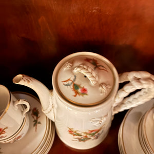 30 PIECE VINTAGE LIMOGES HAVILAND COFFEE SET (SOME SMALL CHIPS ON EDGES OF PLATES) - P111