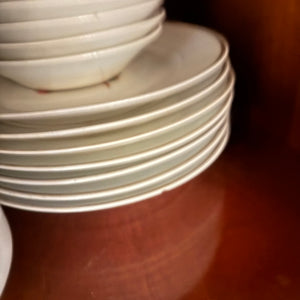 30 PIECE VINTAGE LIMOGES HAVILAND COFFEE SET (SOME SMALL CHIPS ON EDGES OF PLATES) - P111