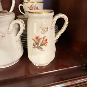 30 PIECE VINTAGE LIMOGES HAVILAND COFFEE SET (SOME SMALL CHIPS ON EDGES OF PLATES) - P111
