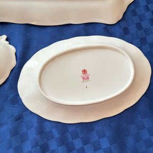 VINTAGE CHINA GROUPING (PARAGON AND MORE) - P118