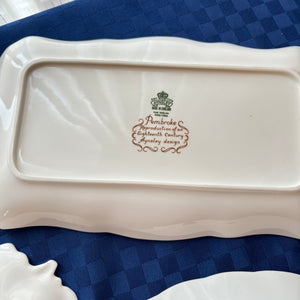 VINTAGE CHINA GROUPING (PARAGON AND MORE) - P118
