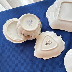 VINTAGE CHINA GROUPING (PARAGON AND MORE) - P118