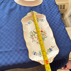 VINTAGE CHINA GROUPING (PARAGON AND MORE) - P118