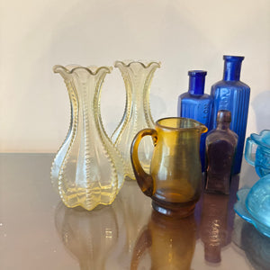 VINTAGE MINI GLASS GROUPING - P124
