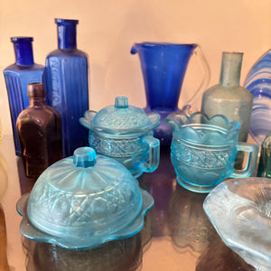 VINTAGE MINI GLASS GROUPING - P124