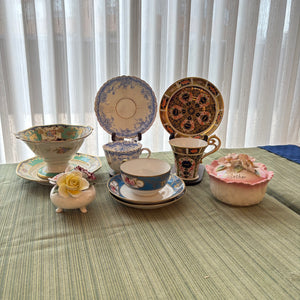 VINTAGE CHINA GROUPING (DISPLAY TEACUPS AND MORE) - P125
