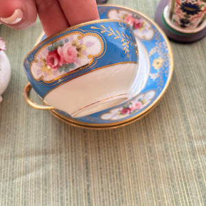 VINTAGE CHINA GROUPING (DISPLAY TEACUPS AND MORE) - P125