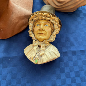 VINTAGE BUSTS AND STONEWARE WALL HANGING - P126