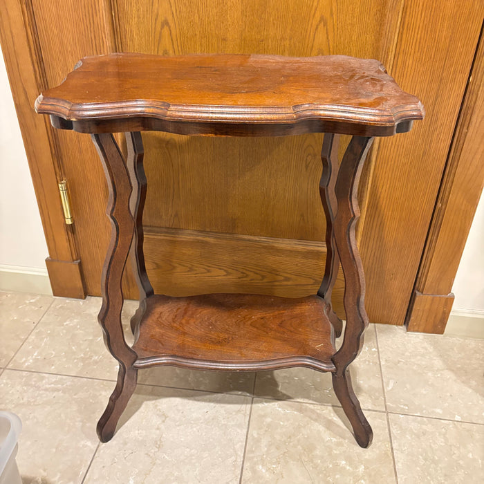 SOLID WOOD VINTAGE SIDE TABLE - P131