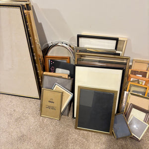 PICTURE FRAMES GROUPING - P135