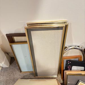 PICTURE FRAMES GROUPING - P135