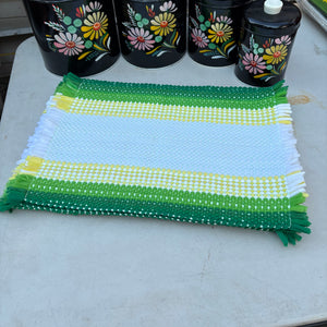 Vintage Ransburg Tin Cannister Set and 4 Placemats - R329