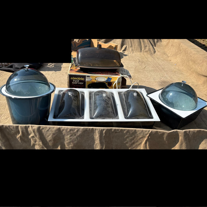 MCM Kitchen Grouping (ice bucket is cracked) - R372