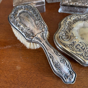 ANTIQUE DRESSING TABLE ITEMS (STAMPED SILVER AND MORE) - P341