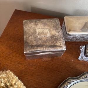 ANTIQUE DRESSING TABLE ITEMS (STAMPED SILVER AND MORE) - P341